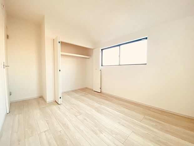 収納豊富な間取りで家の中がスッキリ片付きそうです。 