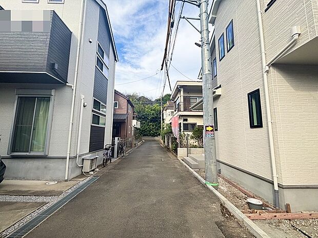五感で感じる、現地でしかわからない事も沢山ございます。周辺環境なども一緒にご案内いたしますのでお気軽にお問合せください。 