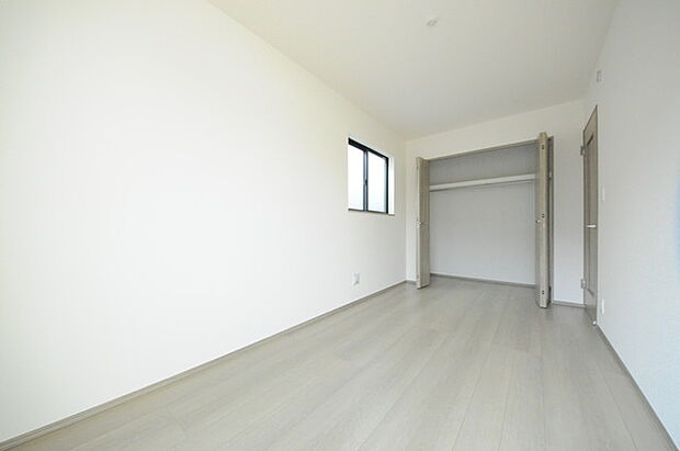 収納豊富な間取りで家の中がスッキリ片付きそうです。