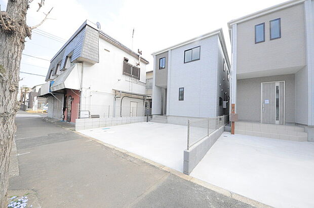 五感で感じる、現地でしかわからない事も沢山ございます。周辺環境なども一緒にご案内いたしますのでお気軽にお問合せください。