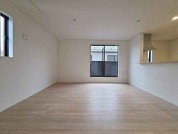 夕食の時間。家族、友人、両親、親戚との会話がより料理を美味しくしてくれる。あっという間に時間が過ぎてしまう居心地の良さは、普段はほっとする空間としてここにあります。