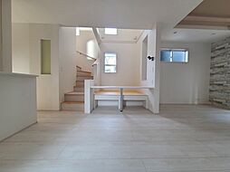 リビング/ダイニングの画像