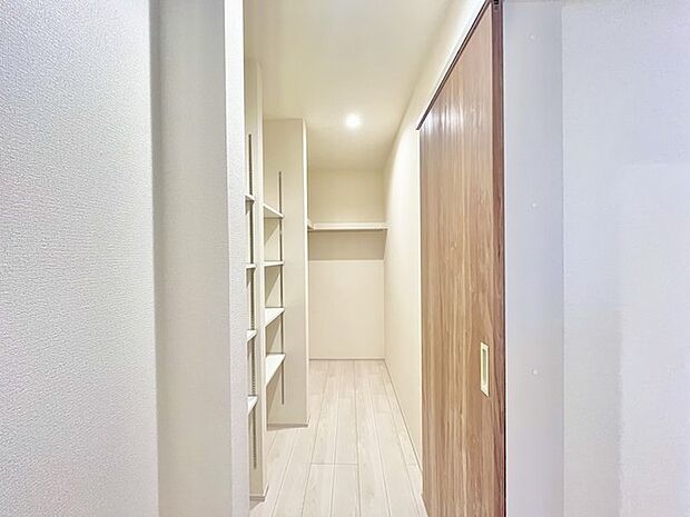 大容量クローゼット付き!家族の成長と共に増える荷物もスッキリ収納。