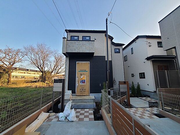 五感で感じる、現地でしかわからない事も沢山ございます。周辺環境なども一緒にご案内いたしますのでお気軽にお問合せください。