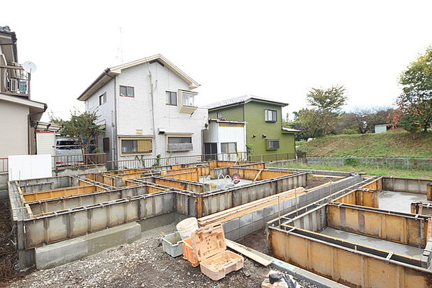 五感で感じる、現地でしかわからない事も沢山ございます。周辺環境なども一緒にご案内いたしますのでお気軽にお問合せください。