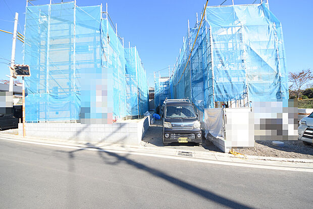 6m幅員の道路に面しておりお車の運転が苦手な方でも安心して出入りいただけます。