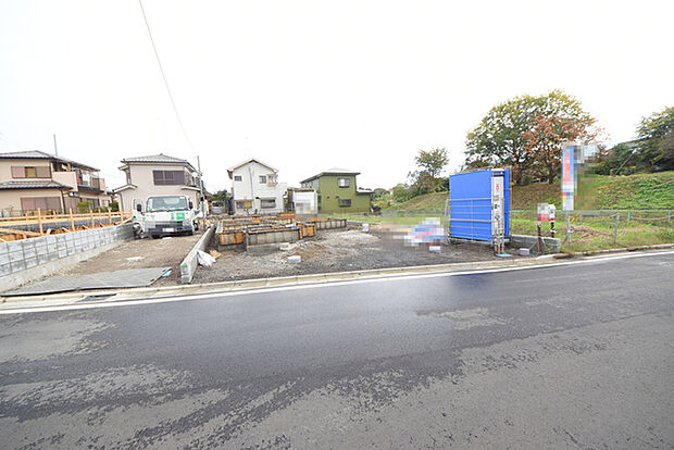五感で感じる、現地でしかわからない事も沢山ございます。周辺環境なども一緒にご案内いたしますのでお気軽にお問合せください。