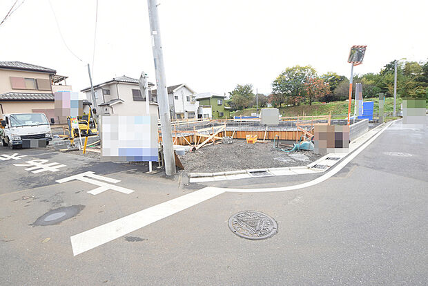 五感で感じる、現地でしかわからない事も沢山ございます。周辺環境なども一緒にご案内いたしますのでお気軽にお問合せください。