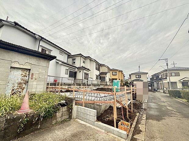 五感で感じる、現地でしかわからない事も沢山ございます。周辺環境なども一緒にご案内いたしますのでお気軽にお問合せください。 