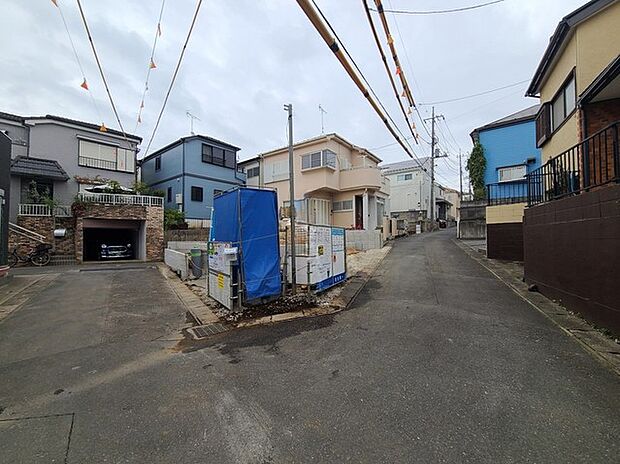 五感で感じる、現地でしかわからない事も沢山ございます。周辺環境なども一緒にご案内いたしますのでお気軽にお問合せください。 