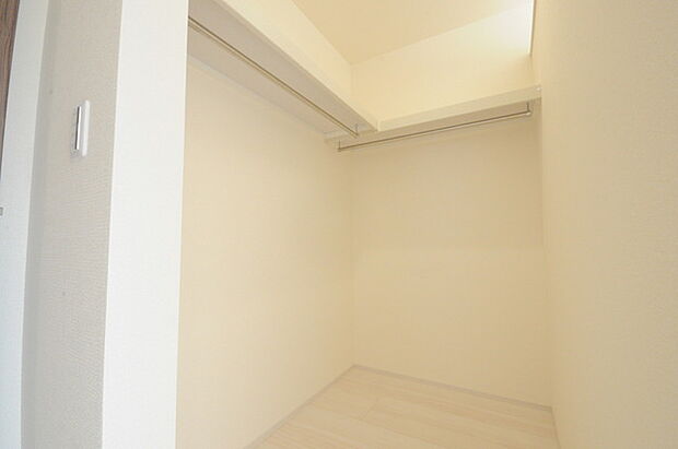 収納豊富な間取りで家の中がスッキリ片付きそうです。 