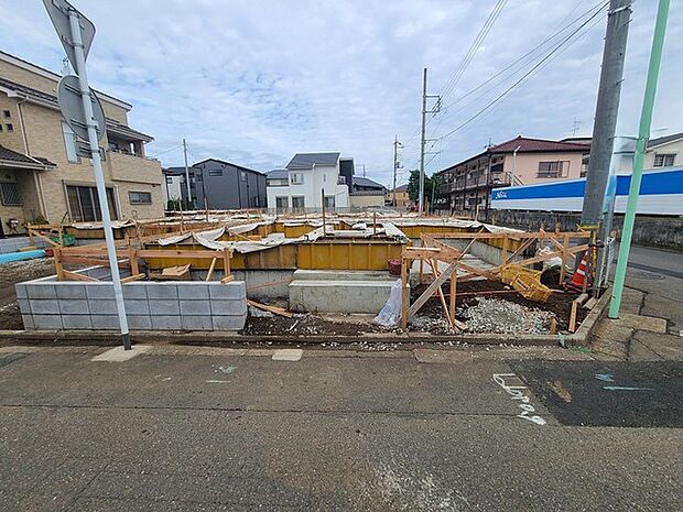五感で感じる、現地でしかわからない事も沢山ございます。周辺環境なども一緒にご案内いたしますのでお気軽にお問合せください。 