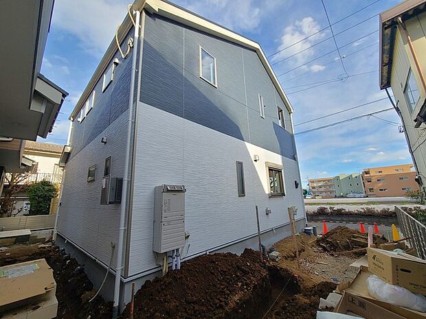 五感で感じる、現地でしかわからない事も沢山ございます。周辺環境なども一緒にご案内いたしますのでお気軽にお問合せください。 