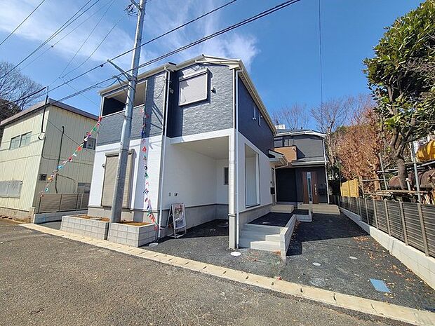 五感で感じる、現地でしかわからない事も沢山ございます。周辺環境なども一緒にご案内いたしますのでお気軽にお問合せください。