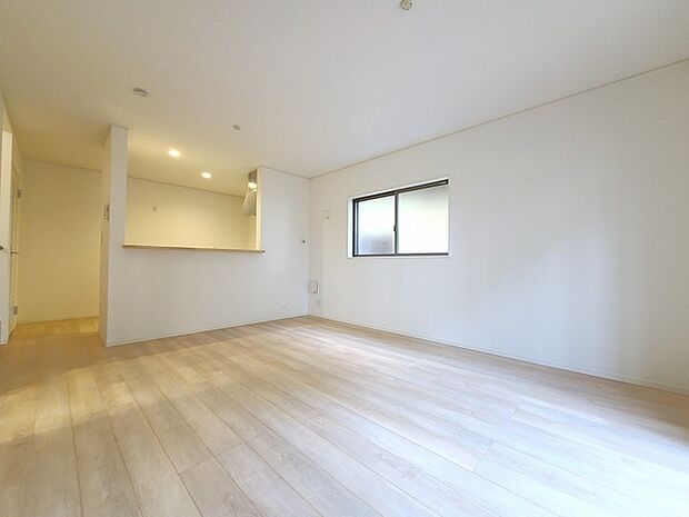 夕食の時間。家族、友人、両親、親戚との会話がより料理を美味しくしてくれる。あっという間に時間が過ぎてしまう居心地の良さは、普段はほっとする空間としてここにあります。