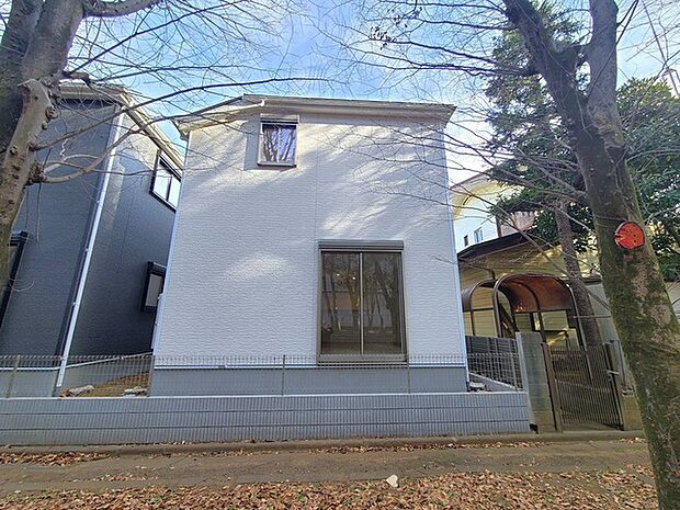 五感で感じる、現地でしかわからない事も沢山ございます。周辺環境なども一緒にご案内いたしますのでお気軽にお問合せください。