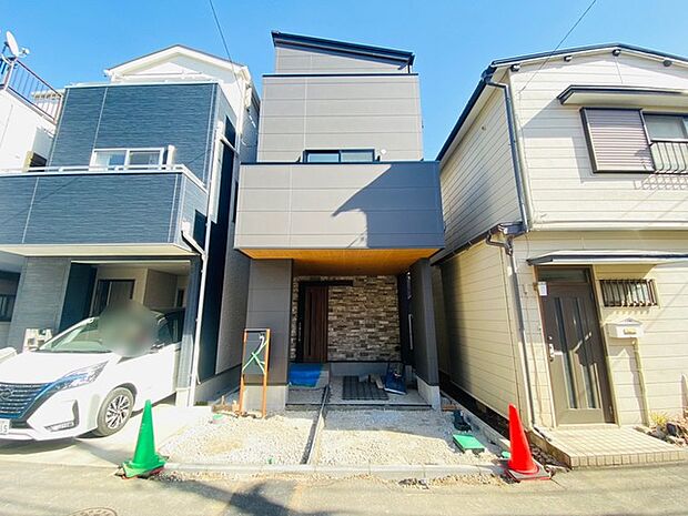 周辺の街並み 当日ご案内可能です!物件だけでなく、周辺の環境や他にご希望の物件もまとめてご案内可能です。 (10m)