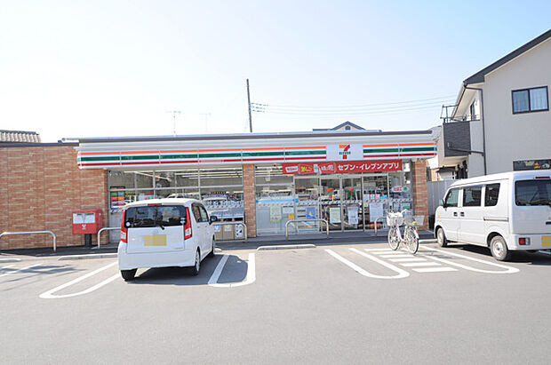 セブンイレブン所沢久米店（360m）