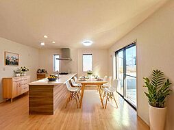 リビング/ダイニングの画像