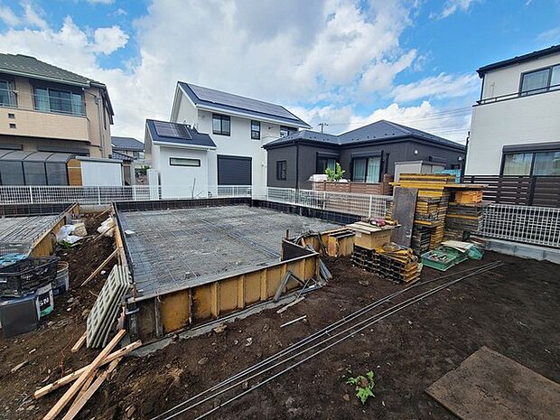 五感で感じる、現地でしかわからない事も沢山ございます。周辺環境なども一緒にご案内いたしますのでお気軽にお問合せください。