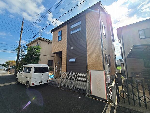 五感で感じる、現地でしかわからない事も沢山ございます。周辺環境なども一緒にご案内いたしますのでお気軽にお問合せください。 