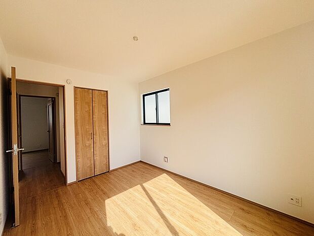 収納豊富な間取りで家の中がスッキリ片付きそうです。 