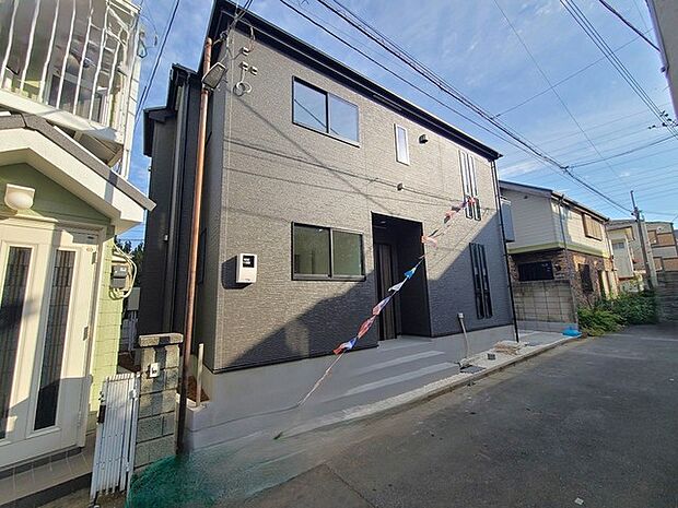 五感で感じる、現地でしかわからない事も沢山ございます。周辺環境なども一緒にご案内いたしますのでお気軽にお問合せください。 