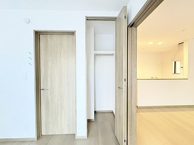 収納豊富な間取りで家の中がスッキリ片付きそうです。