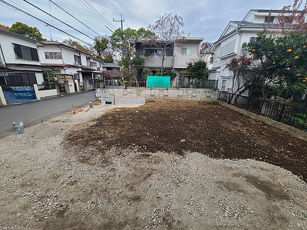 五感で感じる、現地でしかわからない事も沢山ございます。周辺環境なども一緒にご案内いたしますのでお気軽にお問合せください。