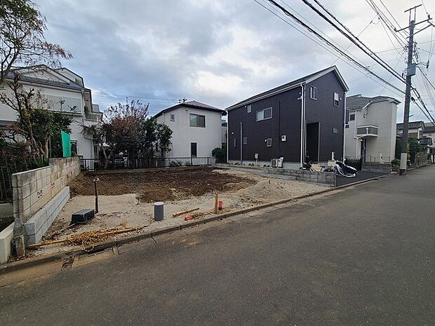 五感で感じる、現地でしかわからない事も沢山ございます。周辺環境なども一緒にご案内いたしますのでお気軽にお問合せください。