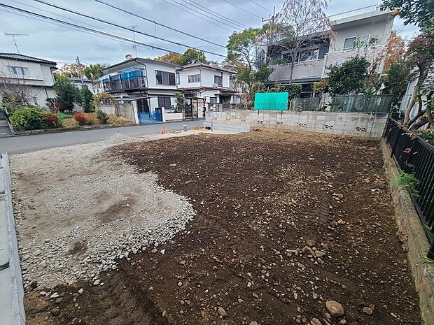 五感で感じる、現地でしかわからない事も沢山ございます。周辺環境なども一緒にご案内いたしますのでお気軽にお問合せください。