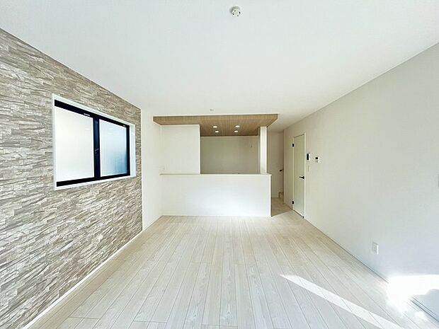 リビングは家具の配置も思いのまま。自由度が高い設計です。