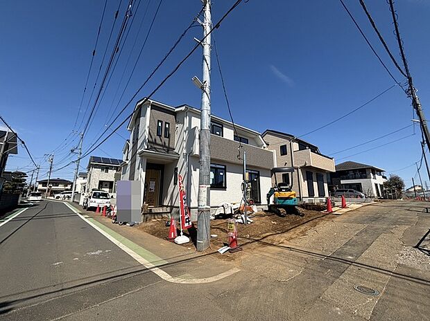 五感で感じる、現地でしかわからない事も沢山ございます。周辺環境なども一緒にご案内いたしますのでお気軽にお問合せください。 (10m)