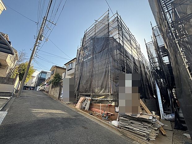 1階にはパントリーのある3LDKの間取りです。