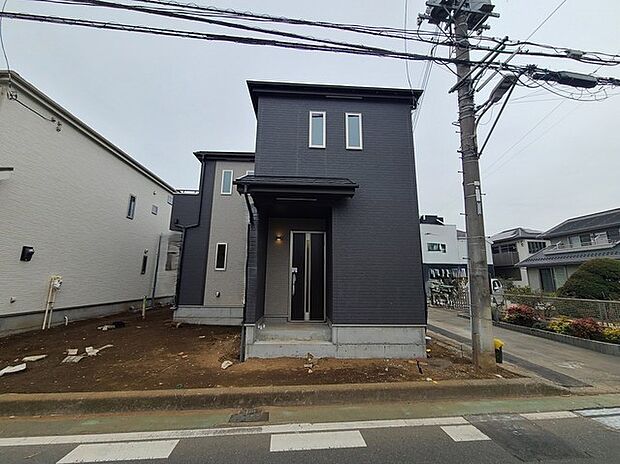 五感で感じる、現地でしかわからない事も沢山ございます。周辺環境なども一緒にご案内いたしますのでお気軽にお問合せください。