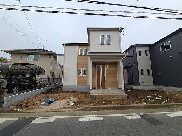 五感で感じる、現地でしかわからない事も沢山ございます。周辺環境なども一緒にご案内いたしますのでお気軽にお問合せください。 