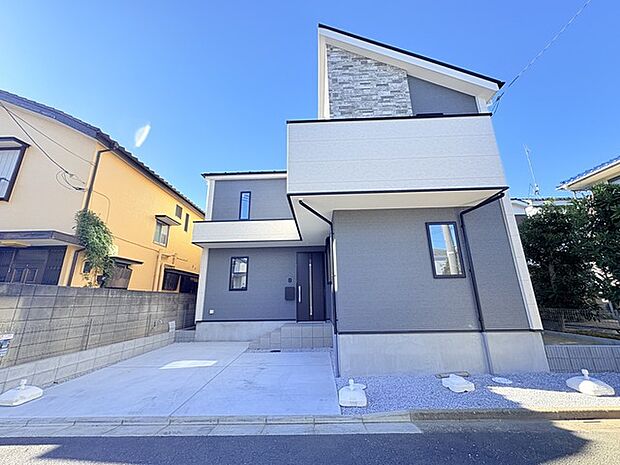 五感で感じる、現地でしかわからない事も沢山ございます。周辺環境なども一緒にご案内いたしますのでお気軽にお問合せください。