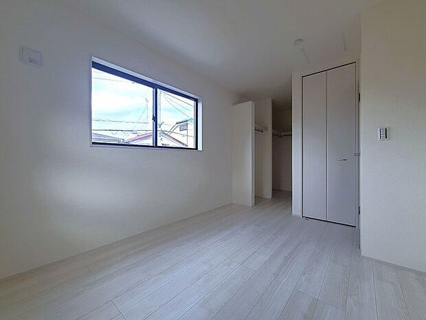 大容量クローゼット付き!家族の成長と共に増える荷物もスッキリ収納。