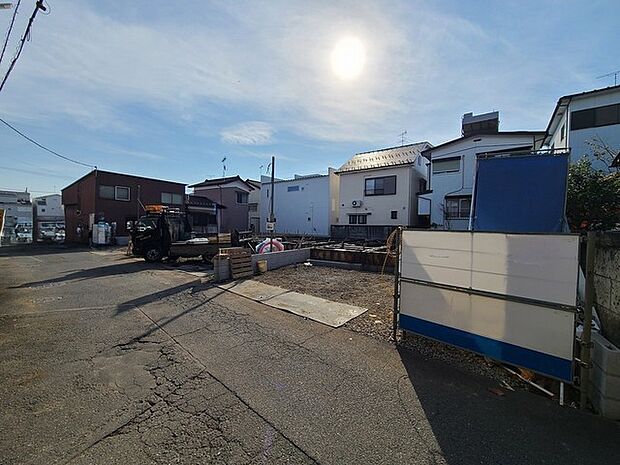 五感で感じる、現地でしかわからない事も沢山ございます。周辺環境なども一緒にご案内いたしますのでお気軽にお問合せください。