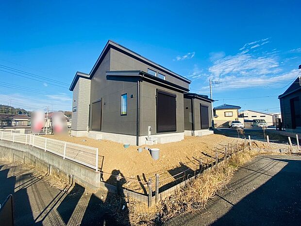 五感で感じる、現地でしかわからない事も沢山ございます。周辺環境なども一緒にご案内いたしますのでお気軽にお問合せください。 