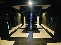 15 / 23