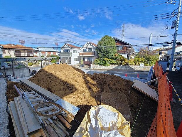 五感で感じる、現地でしかわからない事も沢山ございます。周辺環境なども一緒にご案内いたしますのでお気軽にお問合せください。 