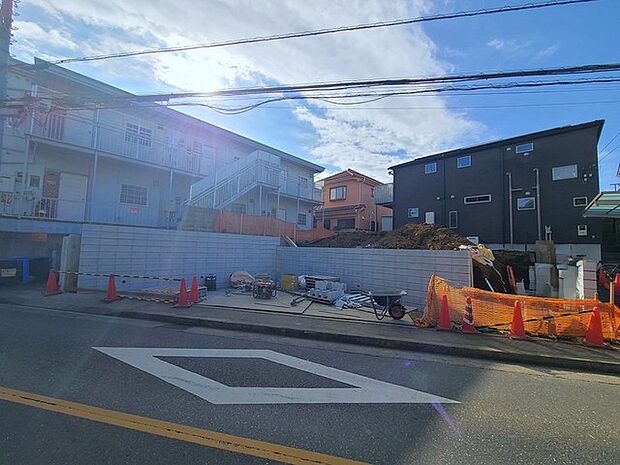 五感で感じる、現地でしかわからない事も沢山ございます。周辺環境なども一緒にご案内いたしますのでお気軽にお問合せください。