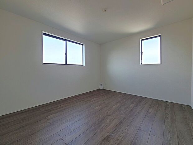 2面採光を確保した明るい室内は、爽やかな風を感じる居心地の良い空間です。 