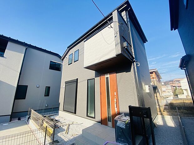 室内完成しました!当日ご案内可能です!物件だけでなく、周辺の環境や他にご希望の物件もまとめてご案内可能です。