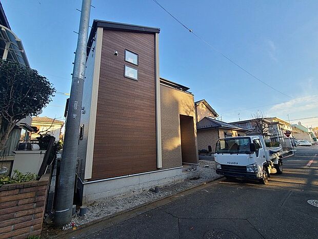 【1号棟】五感で感じる、現地でしかわからない事も沢山ございます。周辺環境なども一緒にご案内いたしますのでお気軽にお問合せください。 