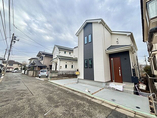 五感で感じる、現地でしかわからない事も沢山ございます。周辺環境なども一緒にご案内いたしますのでお気軽にお問合せください。 