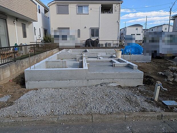 現地でしかわからない事も沢山ございます。周辺環境なども一緒にご案内いたしますのでお気軽にお問合せください。