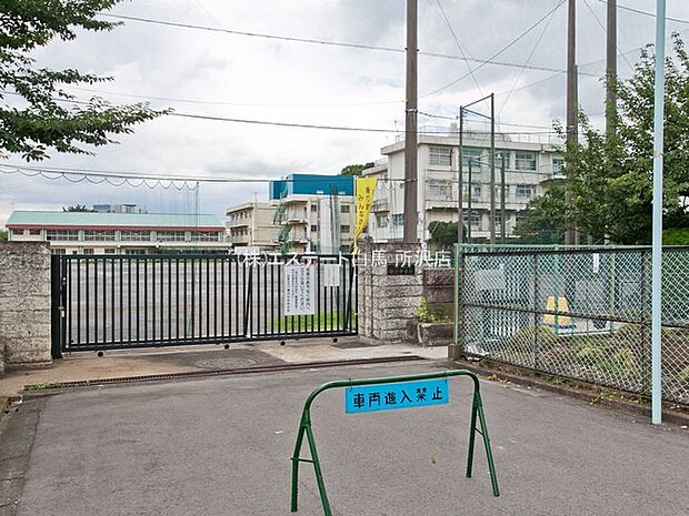 柳沢中学校(1330m)
