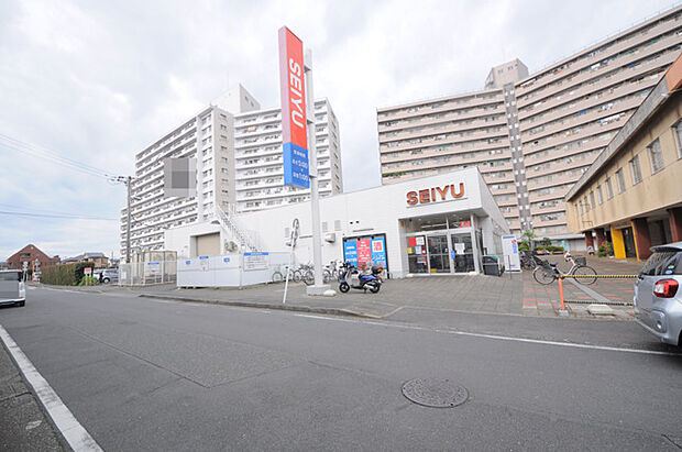 西友所沢ニュータウン店(720m)